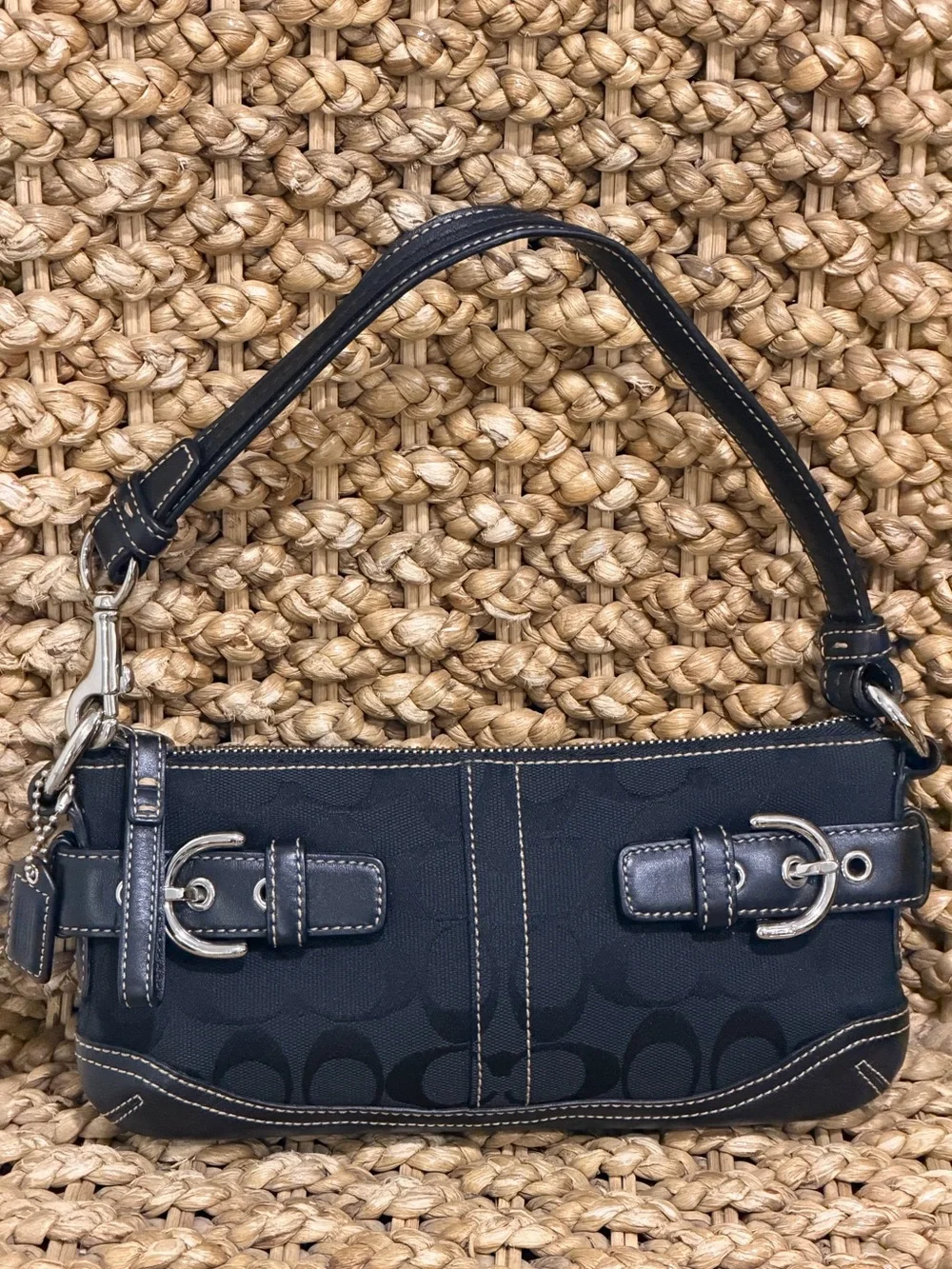 Vintage Coach Soho Signature Buckle Demi Pouch